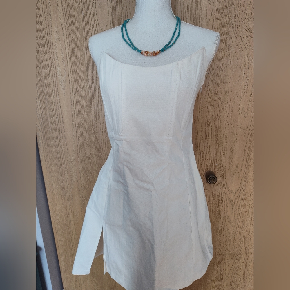 White Fox Boutique White Strapless Sheath Mini Dress